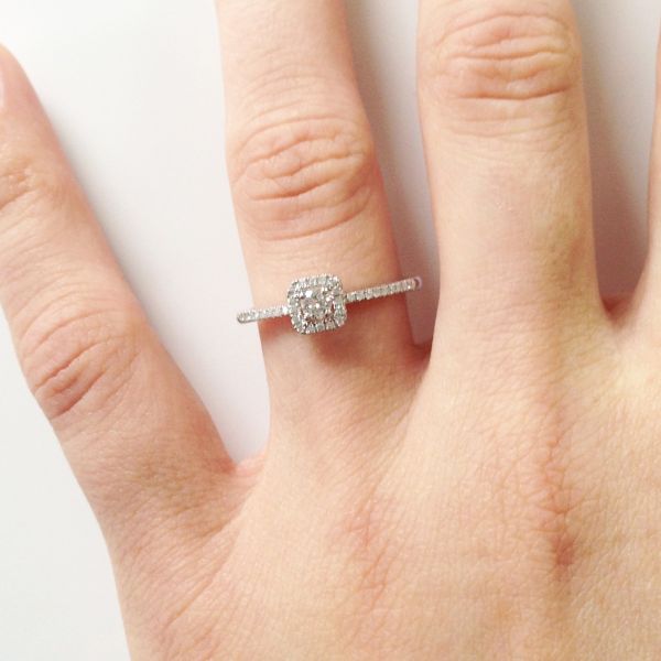 Petite diamond engagement ring hot sale
