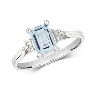 Diamond &  Aquamarine Ring 0.83ct. 9k White Gold