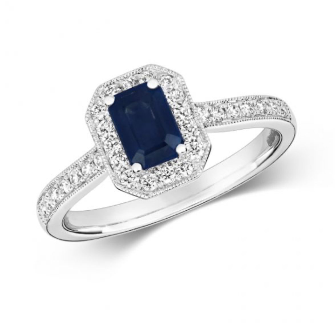 Natural sapphire ring with natural inclusions and slight colour zoning